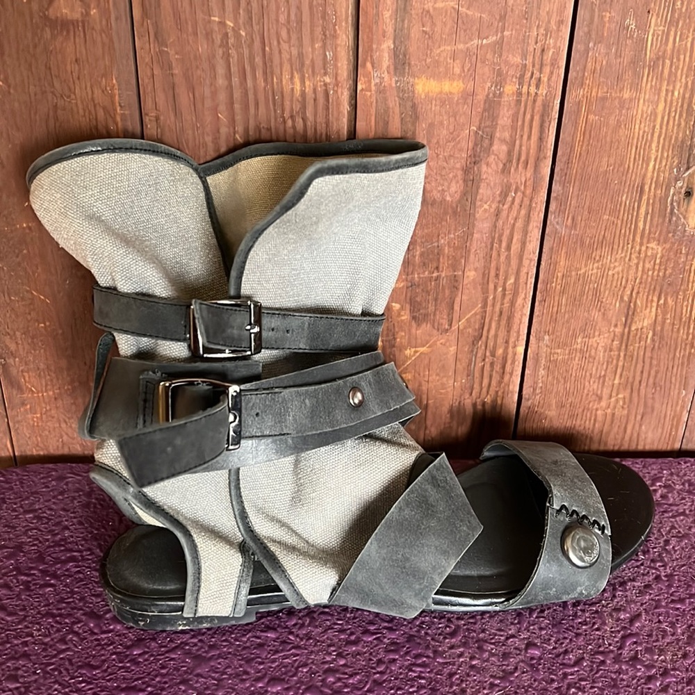 Summer booties